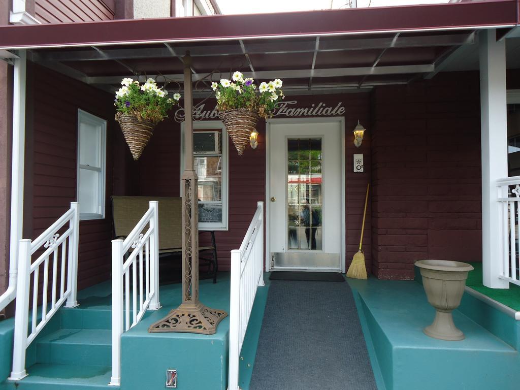 Auberge Familiale La Veranda Trois-Rivieres Ngoại thất bức ảnh